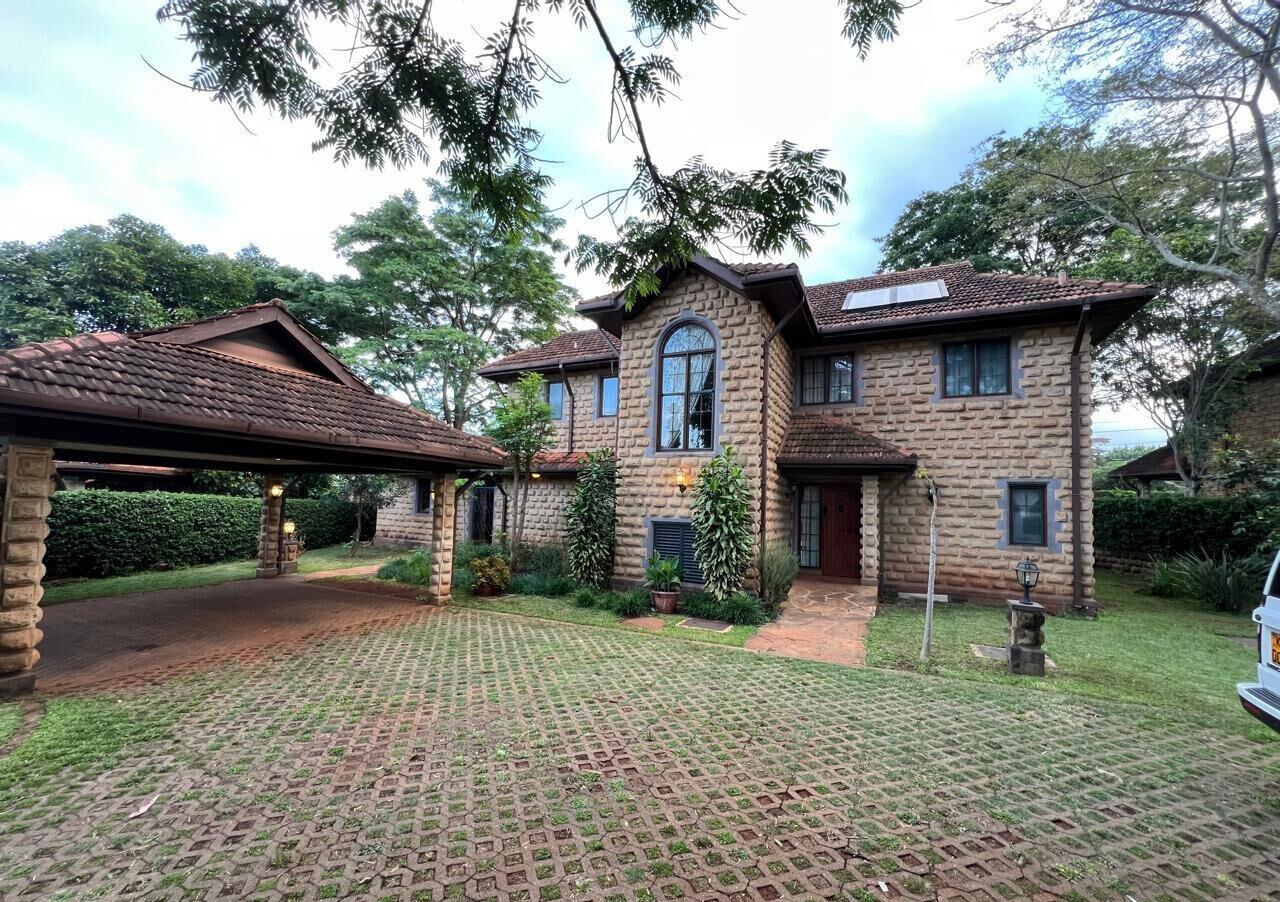 Quarter Acre Townhouse at KSh 452K