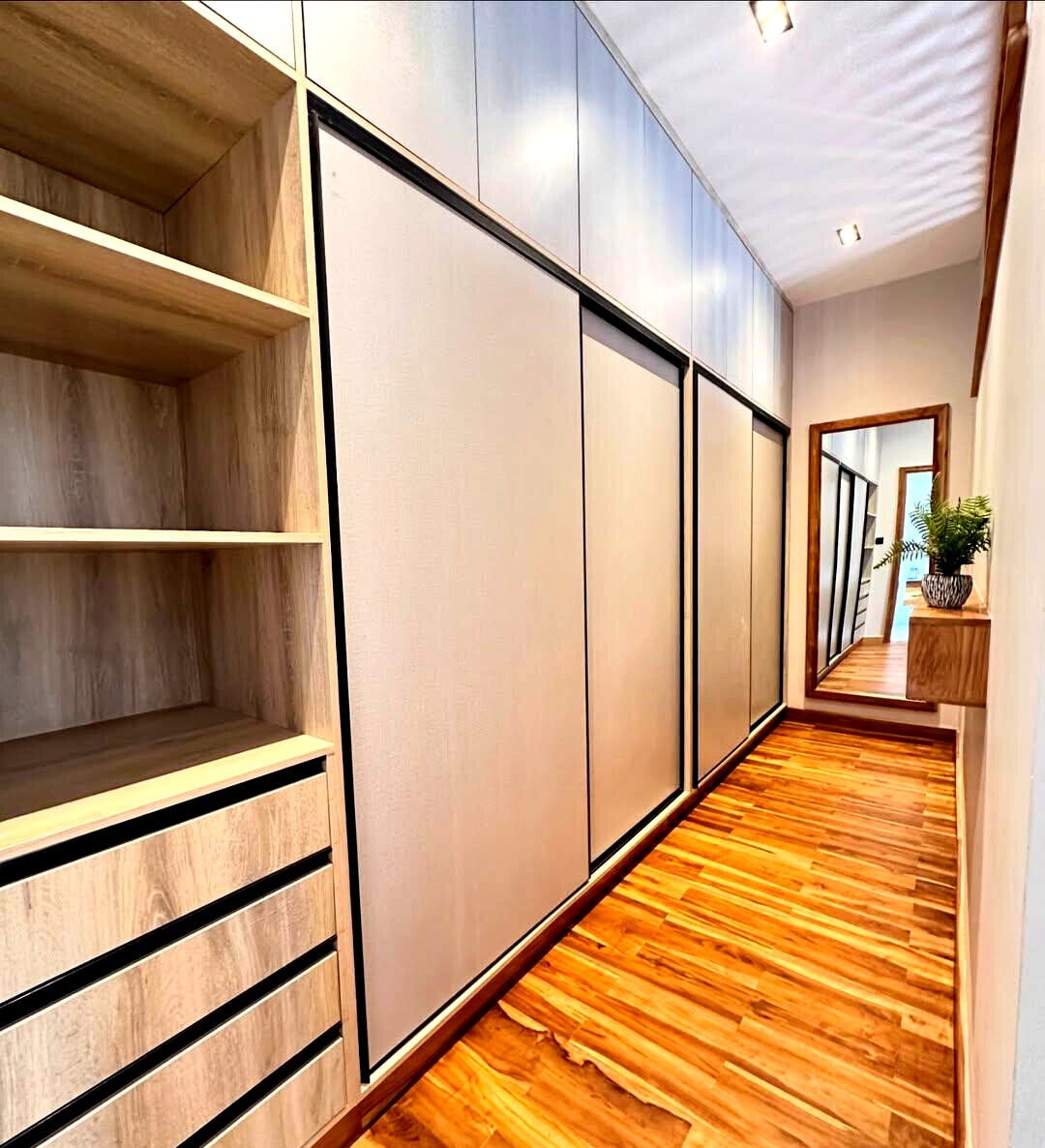 4BR All-Ensuite Townhouse with Pool & Gym - Loresho