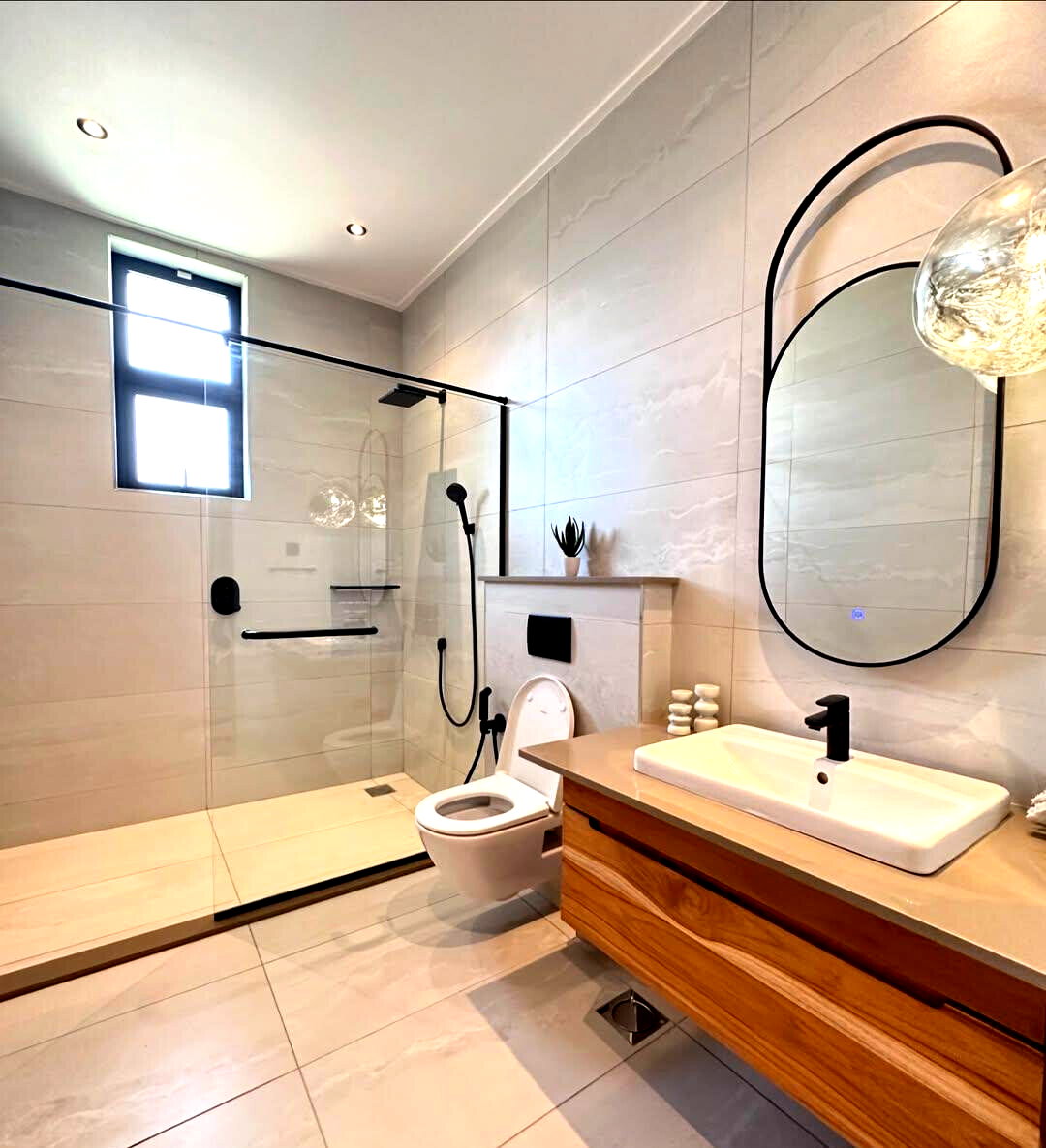 4BR All-Ensuite Townhouse with Pool & Gym - Loresho