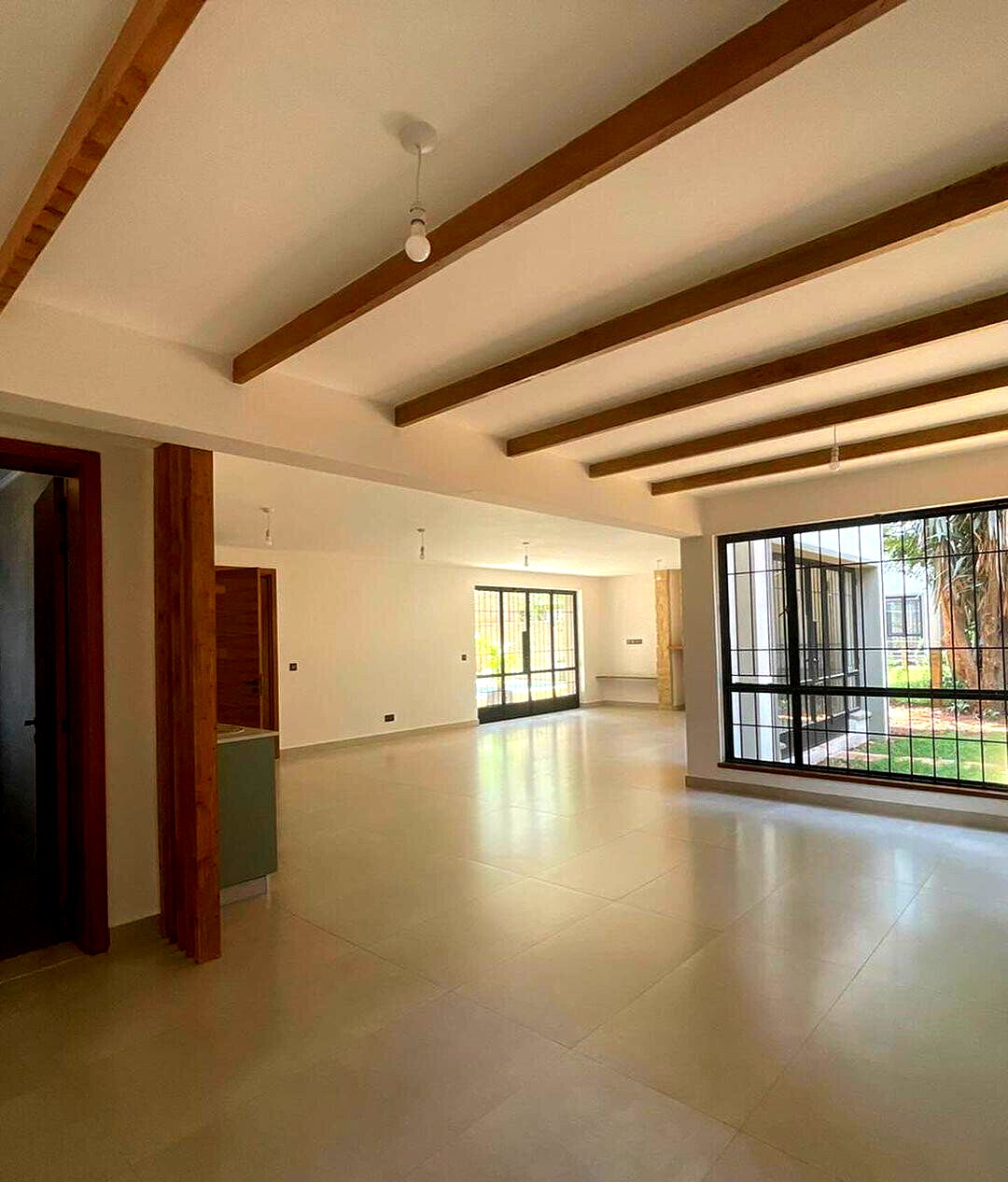 Moroccan-Inspired 4BR Villa with Private Pool - Lavington