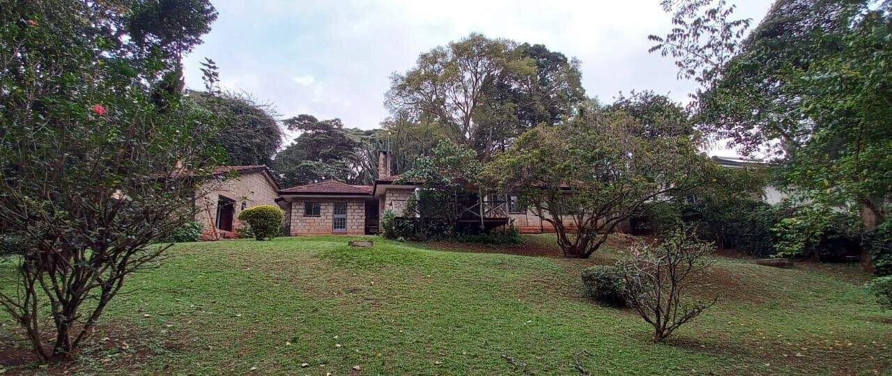 1.1-Acre Lavington Gem with Garden