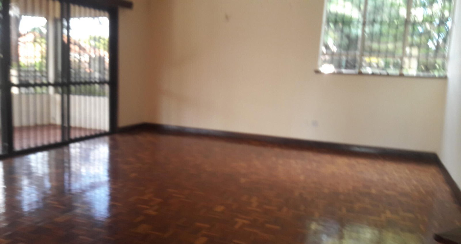 Half Acre 4BR Haven at KSh 250K