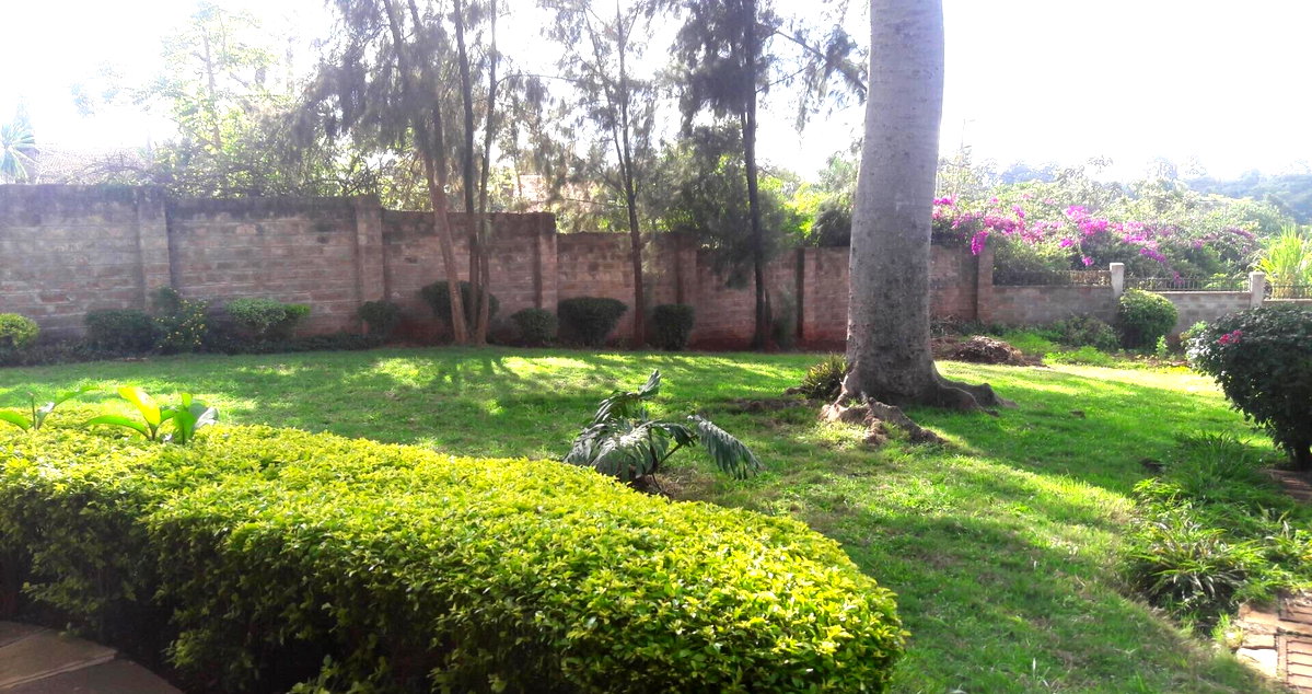 Half Acre 4BR Haven at KSh 250K