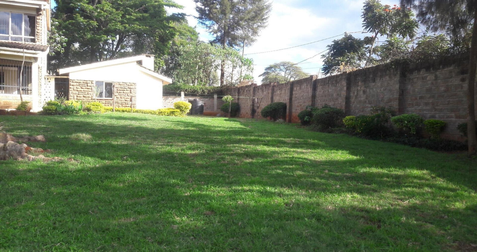 Half Acre 4BR Haven at KSh 250K