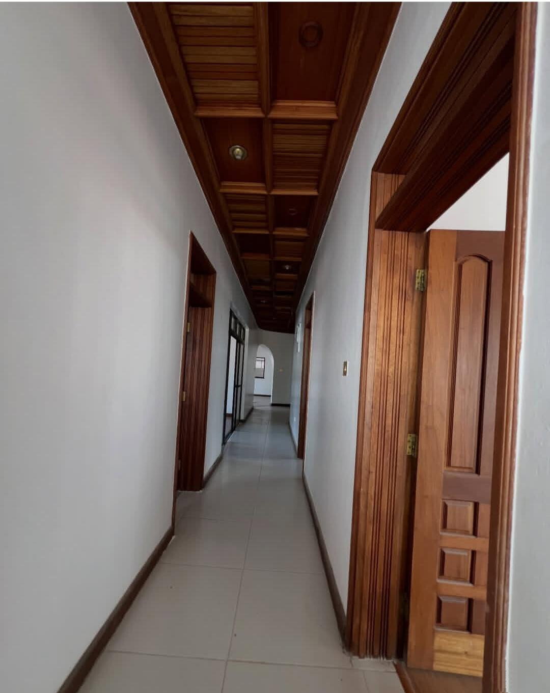 8BR Garden Estate for KSh 450K
