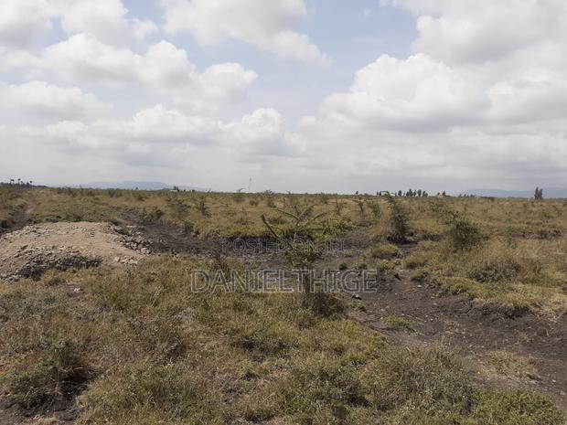 1 Acre Near Kantafu Town Before Koma Market on Sale at Reduced Price