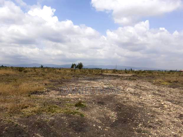 1 Acre Near Kantafu Town Before Koma Market on Sale at Reduced Price