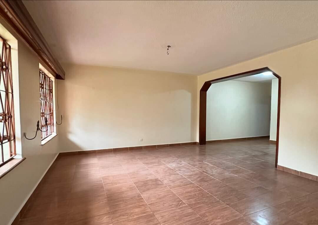 4-Bed Ensuite Townhouse with DSQ & Rental Income - Lavington