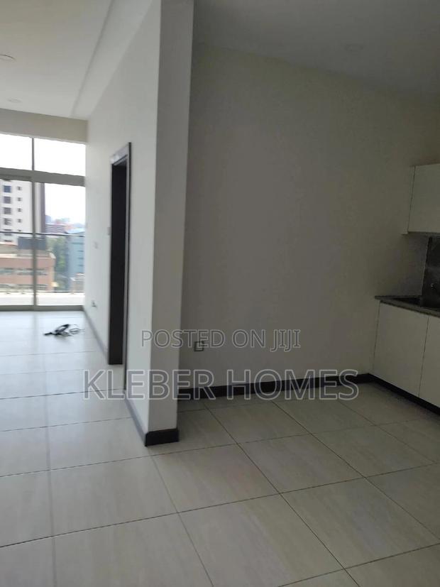 3bdrm Duplex in Westlands for sale