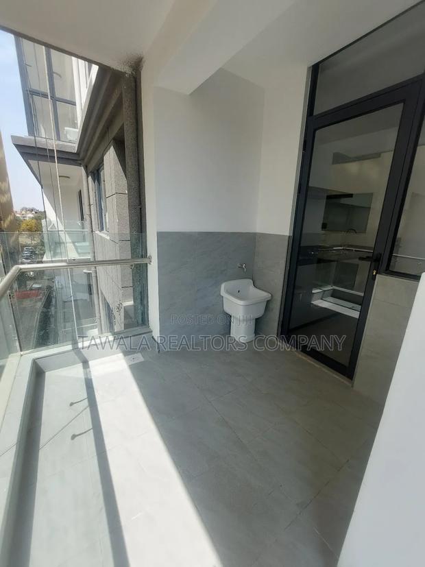 2bdrm Apartment in Yaya Area, Kilimani for rent