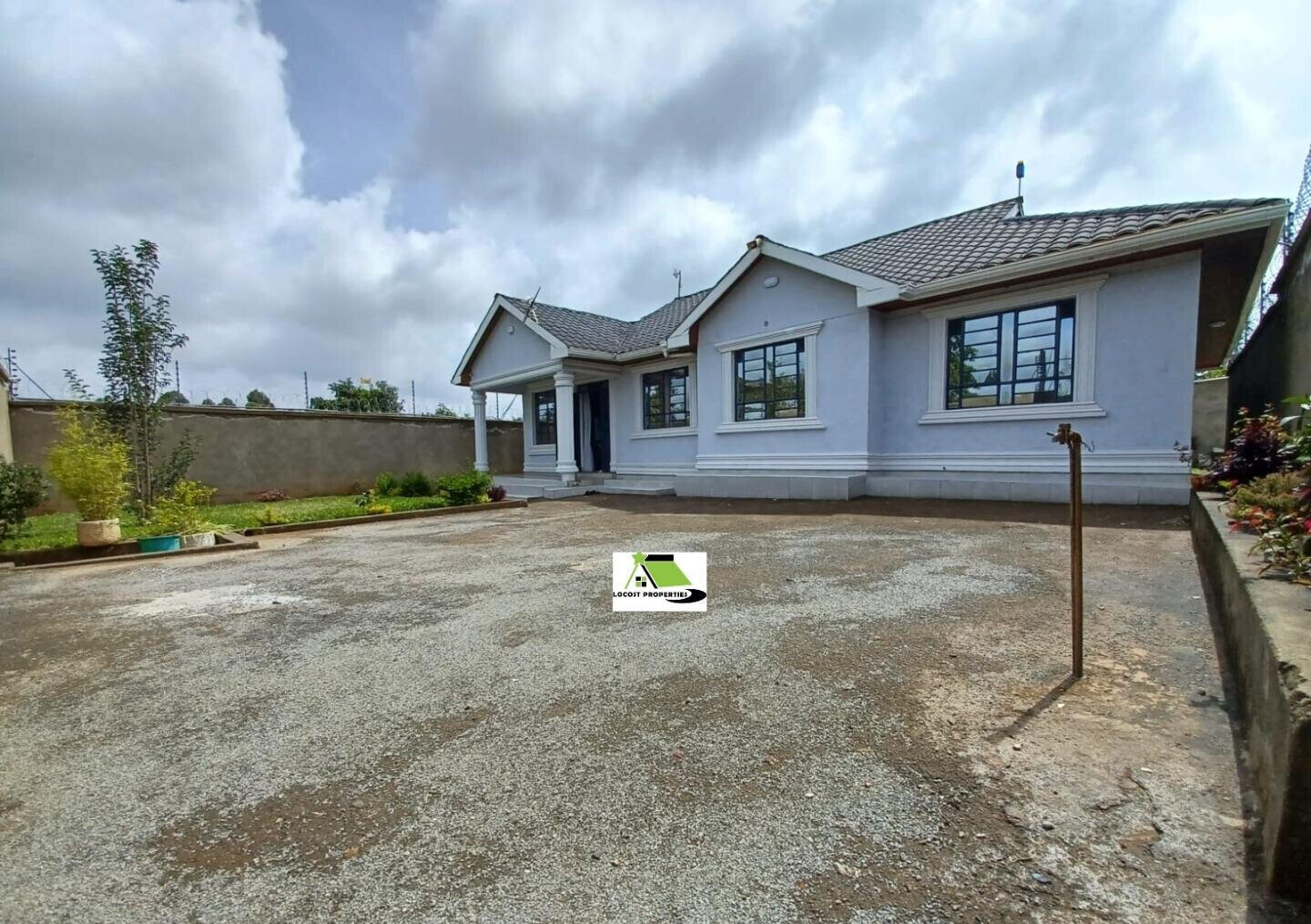 KSh 50K 4BR Bungalow with Garden