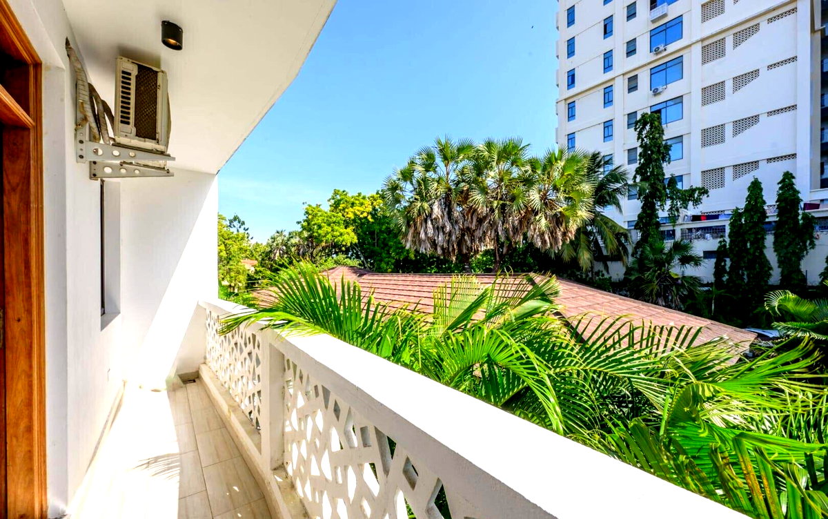 Furnished 1BR with Pool & Balcony - Pontoon Nyali