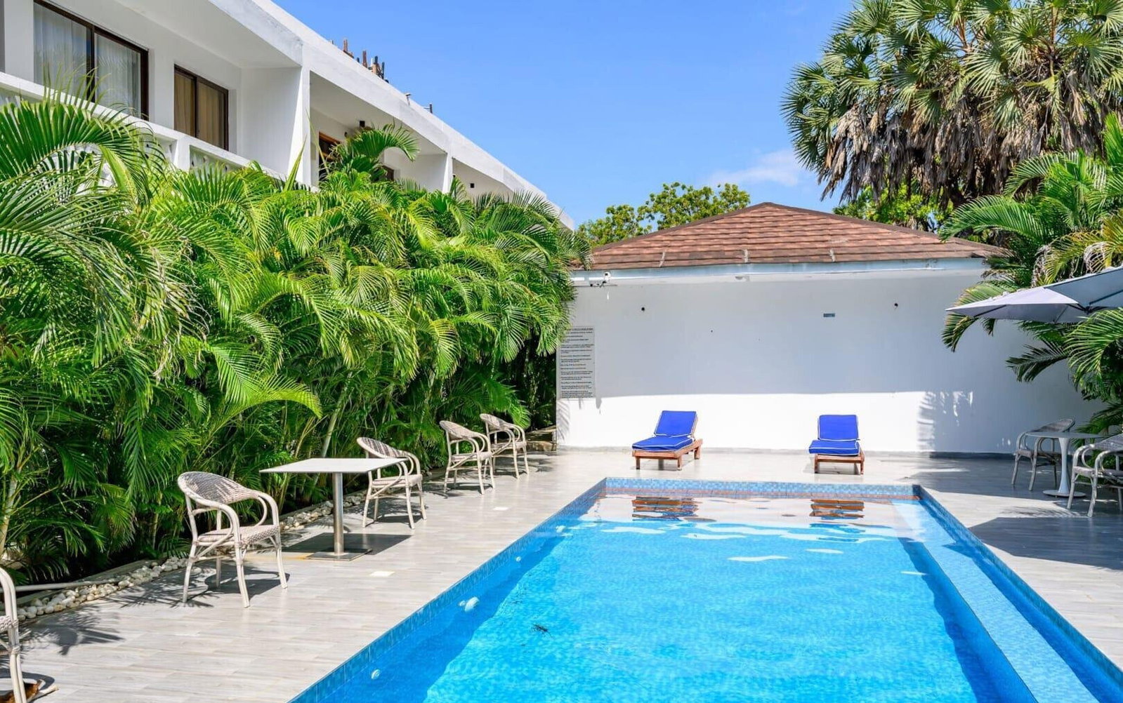 Furnished 1BR with Pool & Balcony - Pontoon Nyali