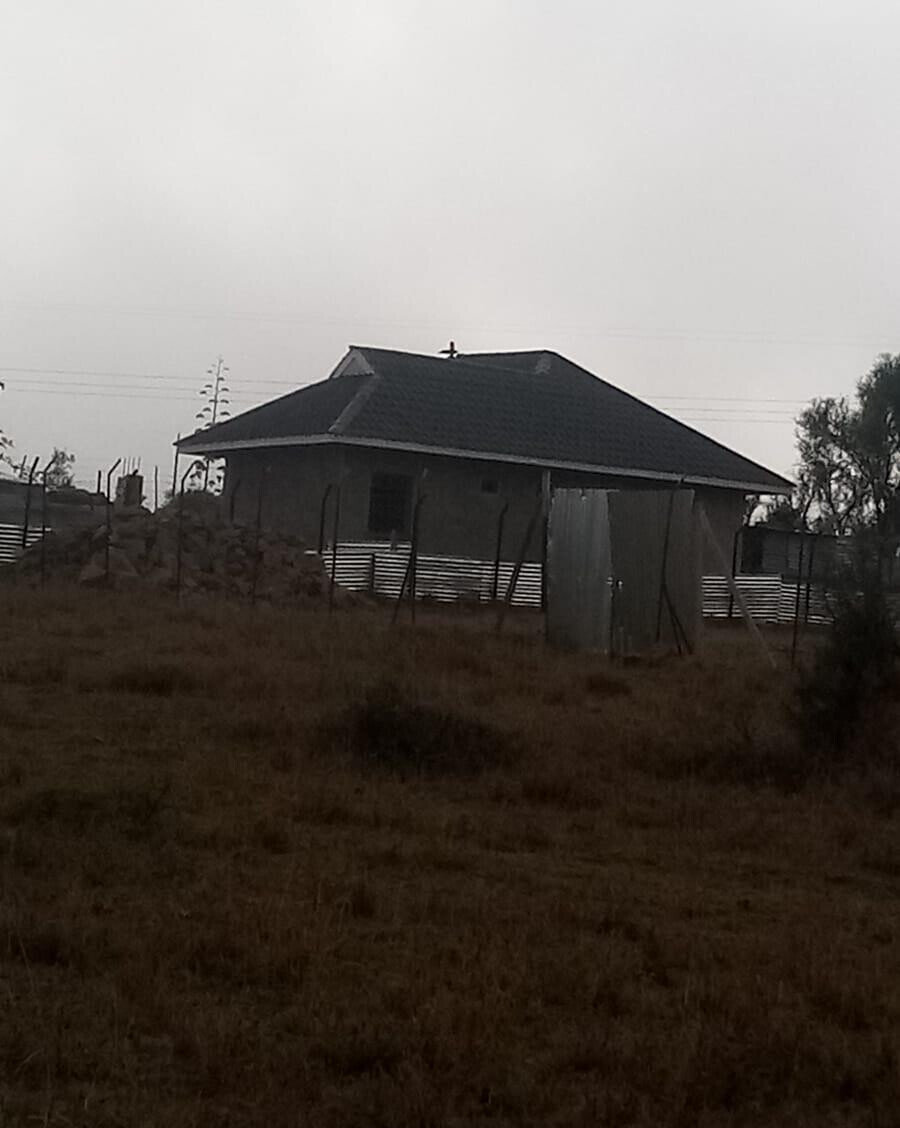 50x100 Garden Plot with Parking - Kinanie