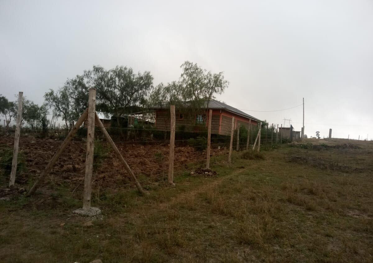 50x100 Garden Plot with Parking - Kinanie