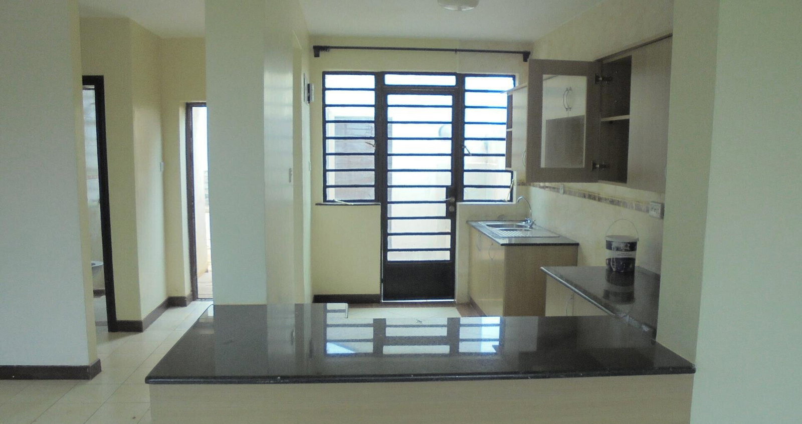 3BR Townhouse with DSQ & Pool Access - Syokimau Gated Estate