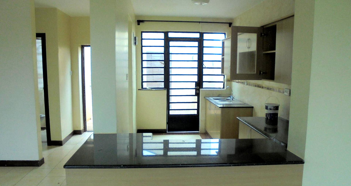 3BR Townhouse with DSQ & Pool Access - Syokimau Gated Estate
