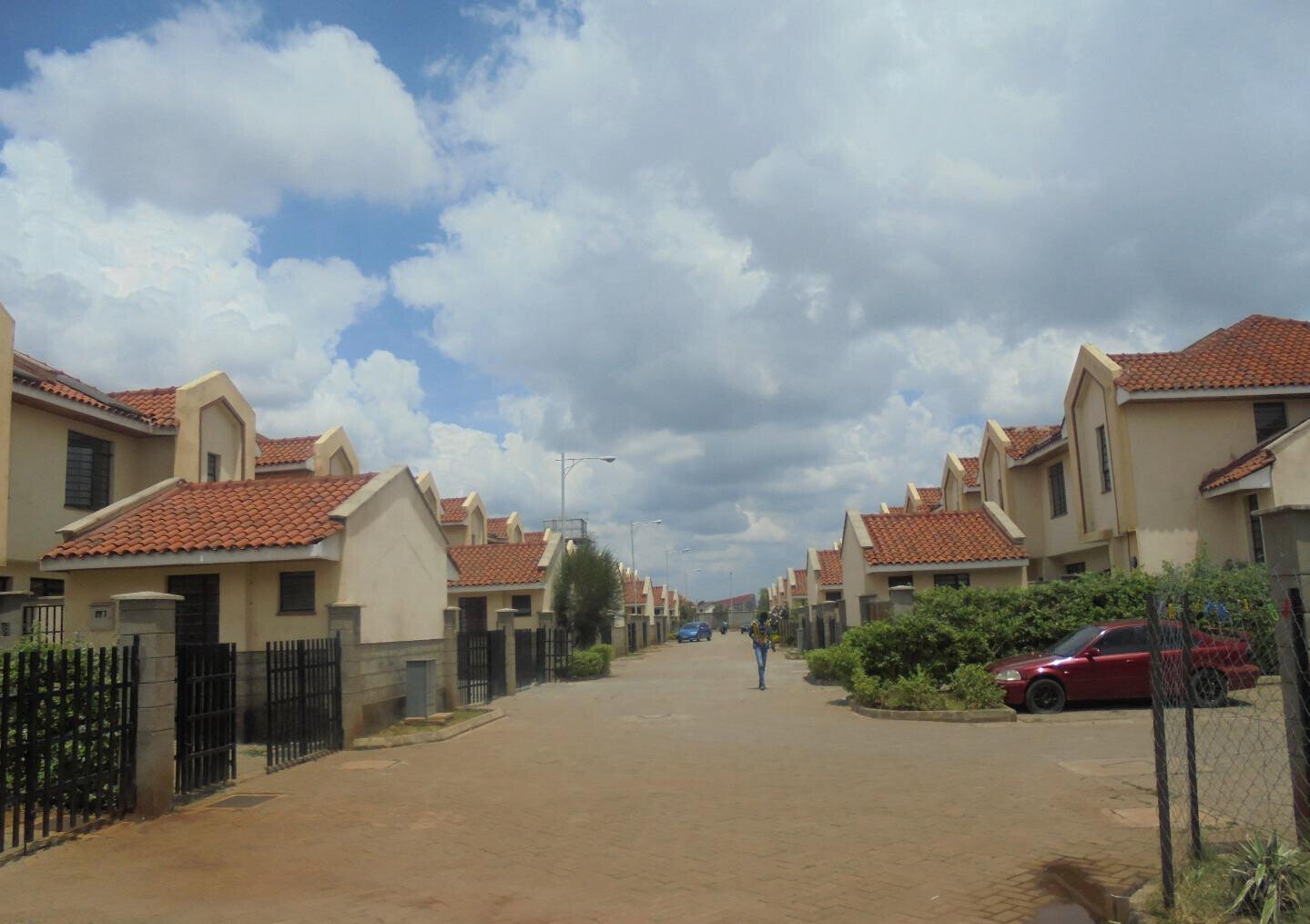 3BR Townhouse with DSQ & Pool Access - Syokimau Gated Estate