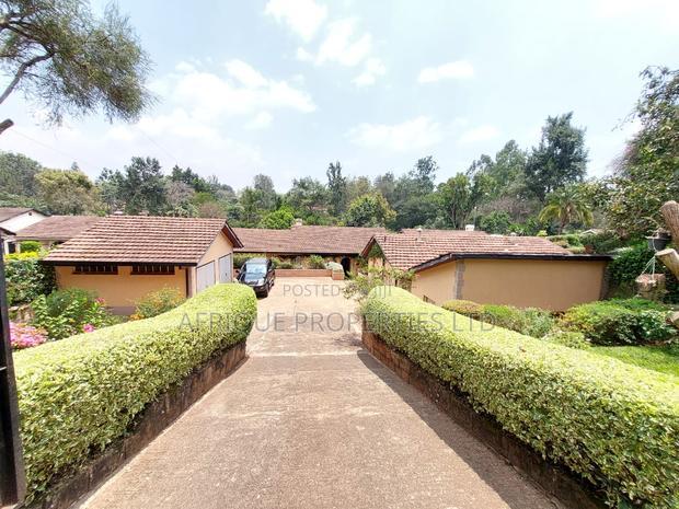 5bdrm Bungalow in Loresho for sale