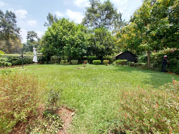 5bdrm Bungalow in Loresho for sale