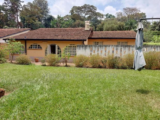 5bdrm Bungalow in Loresho for sale
