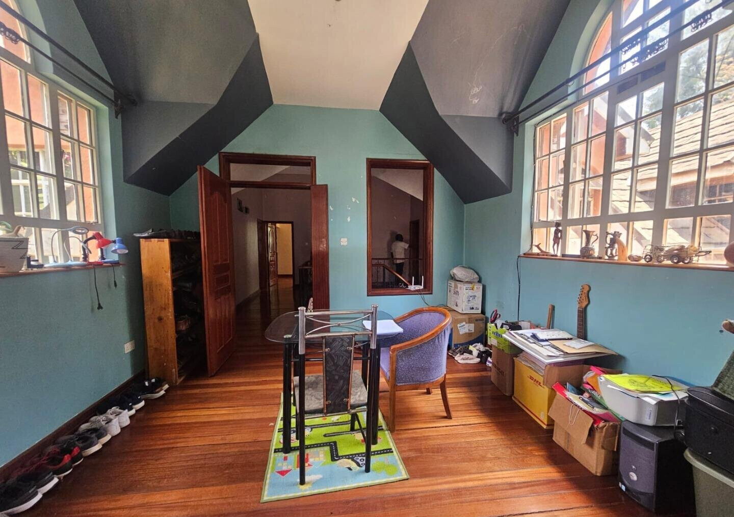 4-Bed Townhouse with DSQ on Quarter-Acre – Kerarapon, Karen