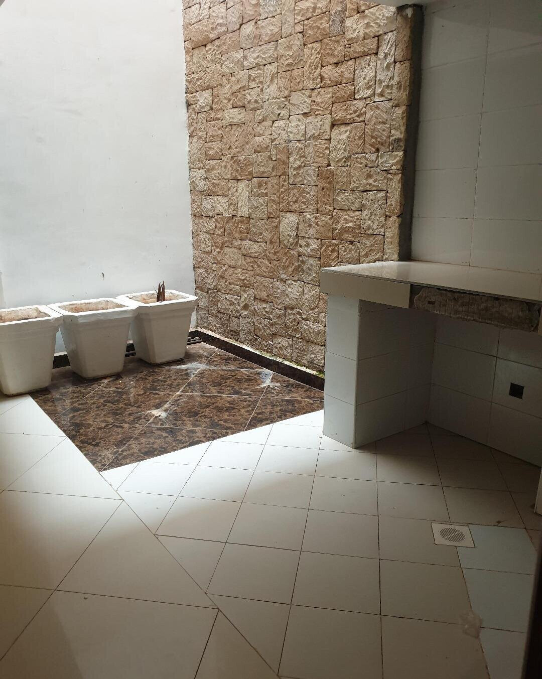 6-Bed Townhouse with Fireplace & Pool in Kitisuru Gated Estate