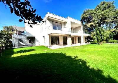5BR All-Ensuite Townhouse with Pool - Lenana, Nairobi