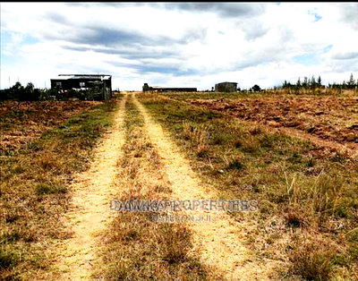50*100 Plot for Sale in Mwariki C, Nakuru - Image 3