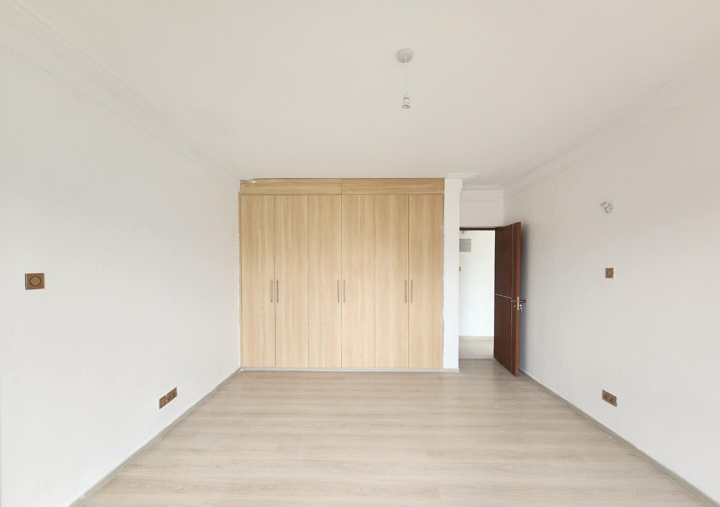 Boutique 1BR with DSQ & Gym - Only 32 Units in Westlands