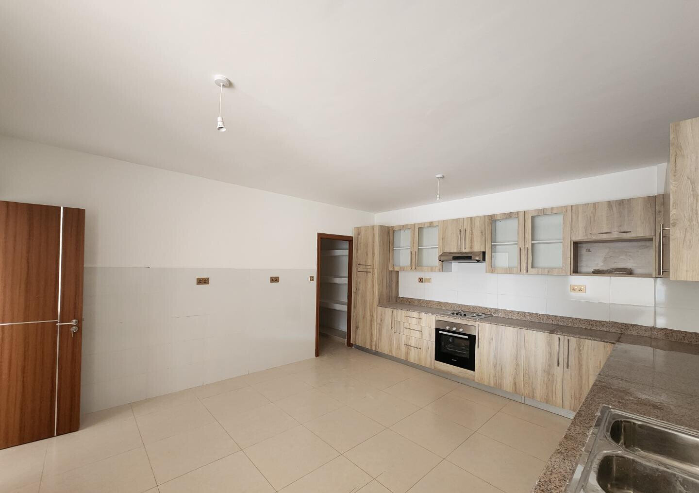 Boutique 1BR with DSQ & Gym - Only 32 Units in Westlands
