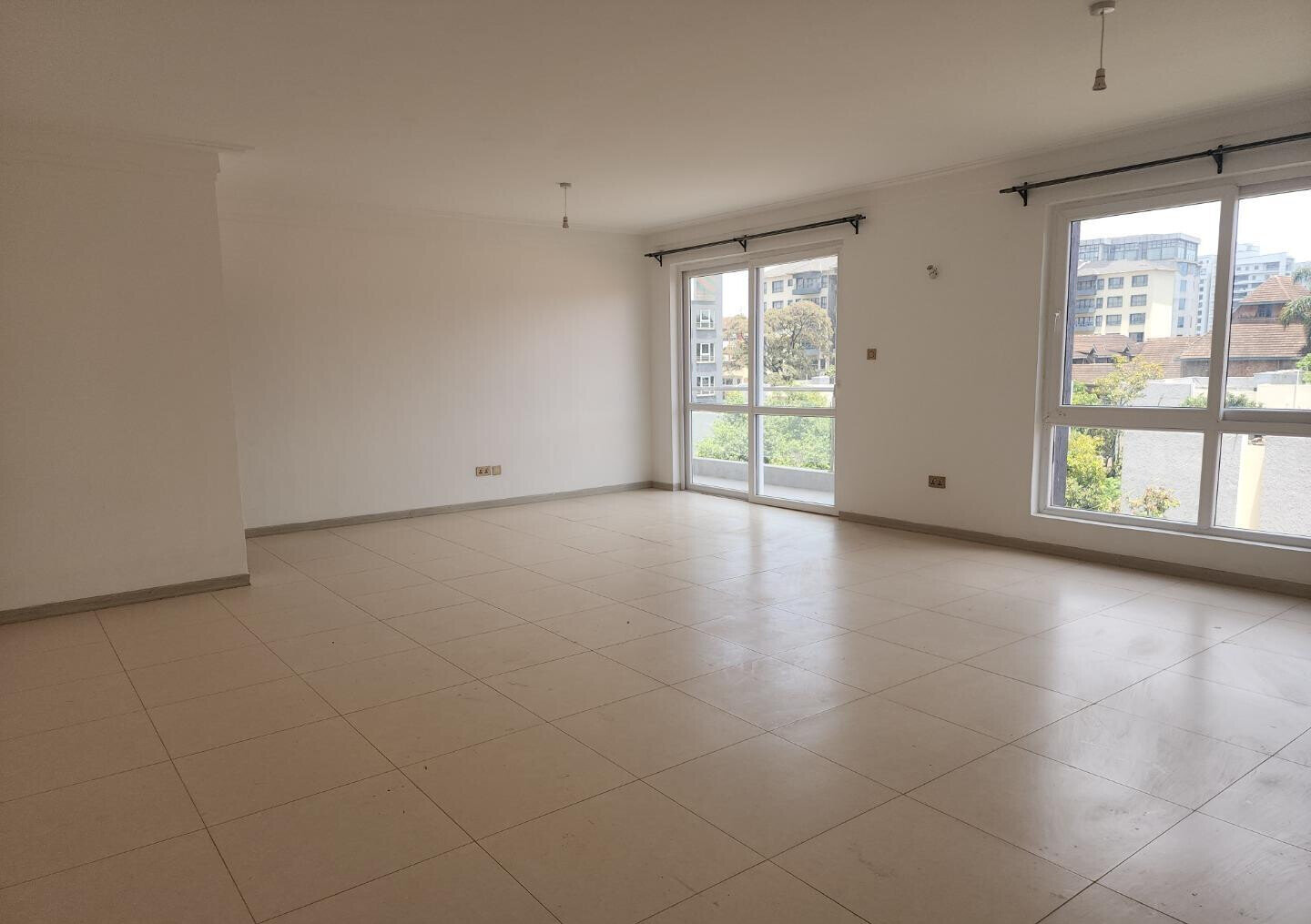 Boutique 1BR with DSQ & Gym - Only 32 Units in Westlands