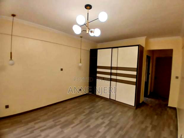 5bdrm Apartment in Kilimani for rent