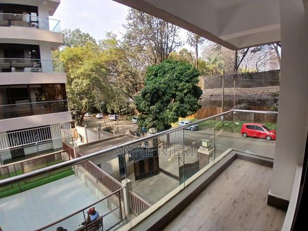 5bdrm Apartment in Kilimani for rent