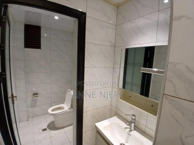 5bdrm Apartment in Kilimani for rent