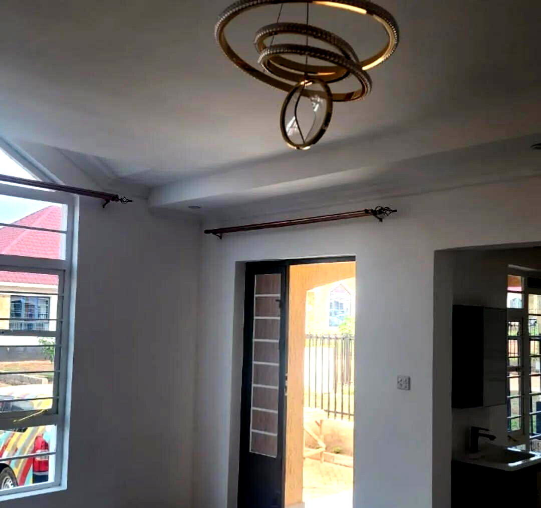 4BR All-Ensuite Townhouse with DSQ & 20K Tank - Membley