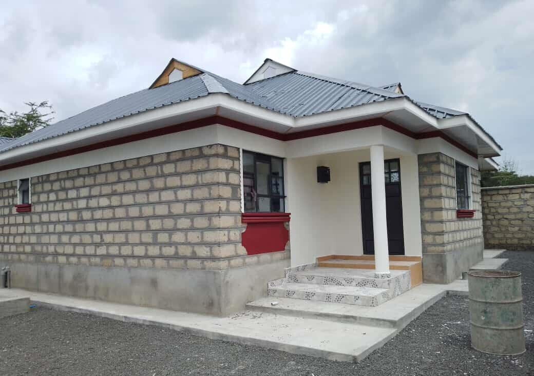 3BR All-Ensuite Townhouse with Private Garden & DSQ - Nkoroi
