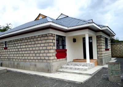 3BR All-Ensuite Townhouse with Private Garden & DSQ - Nkoroi