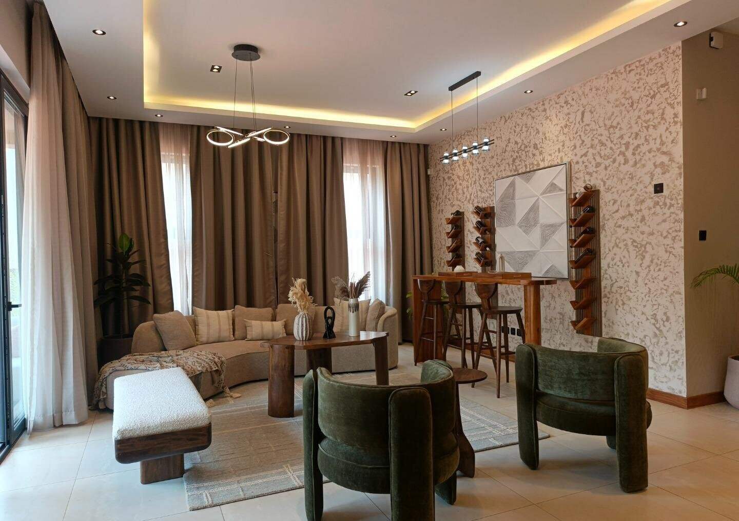 Luxury 4BR Townhouse with Private Garden & Pool Access - Loresho