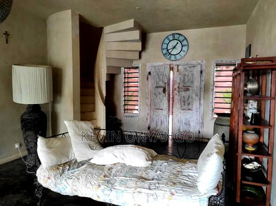 Furnished 6bdrm Villa in Watamu for sale - Image 9