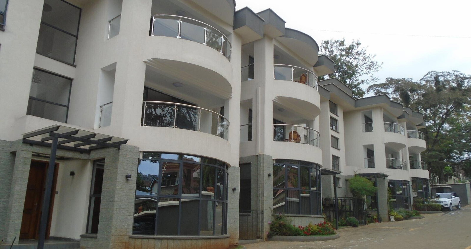 Newly Built 5-Ensuite Townhouse with Pantry & Balconies - Lavington