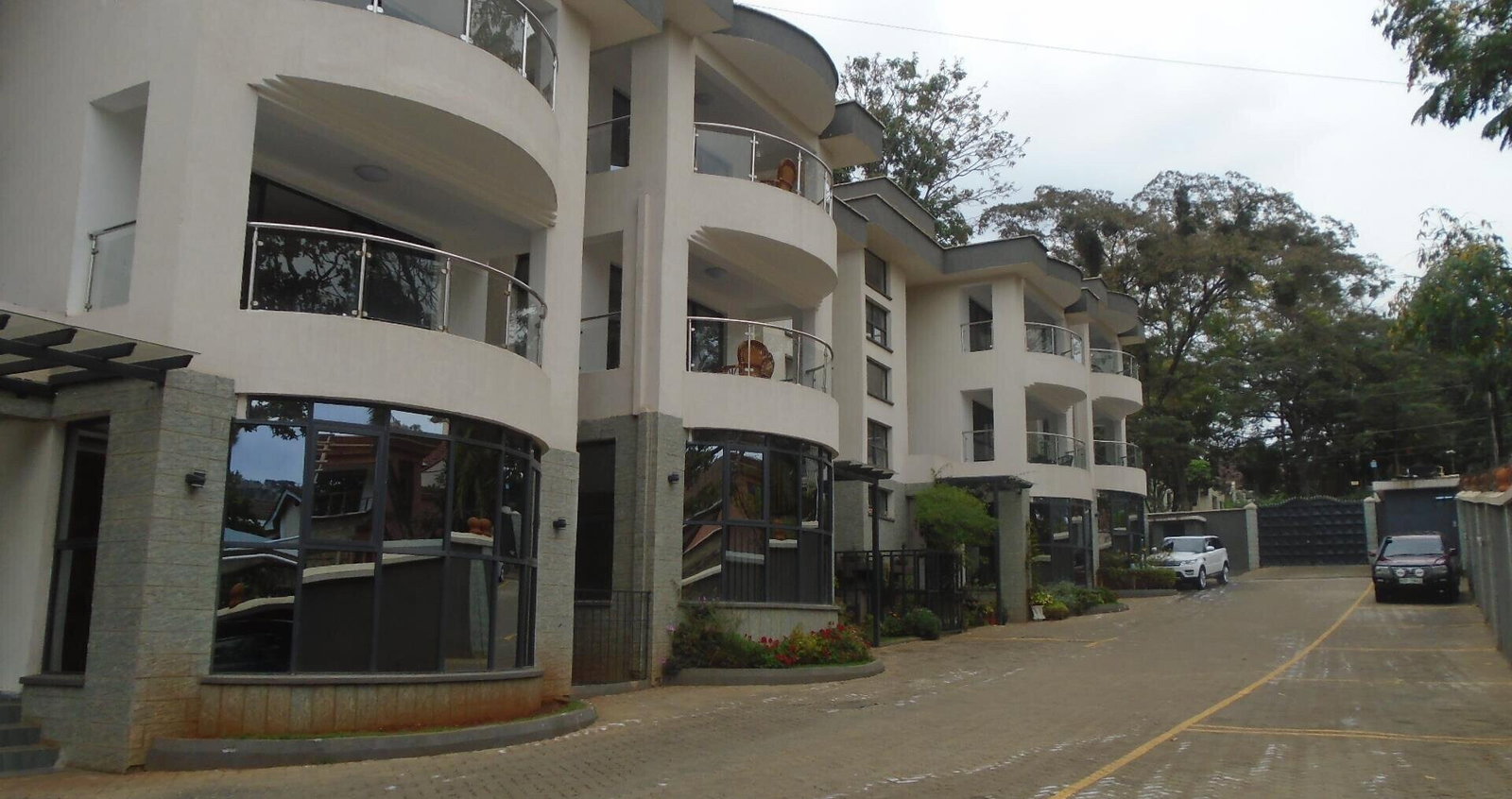 Newly Built 5-Ensuite Townhouse with Pantry & Balconies - Lavington