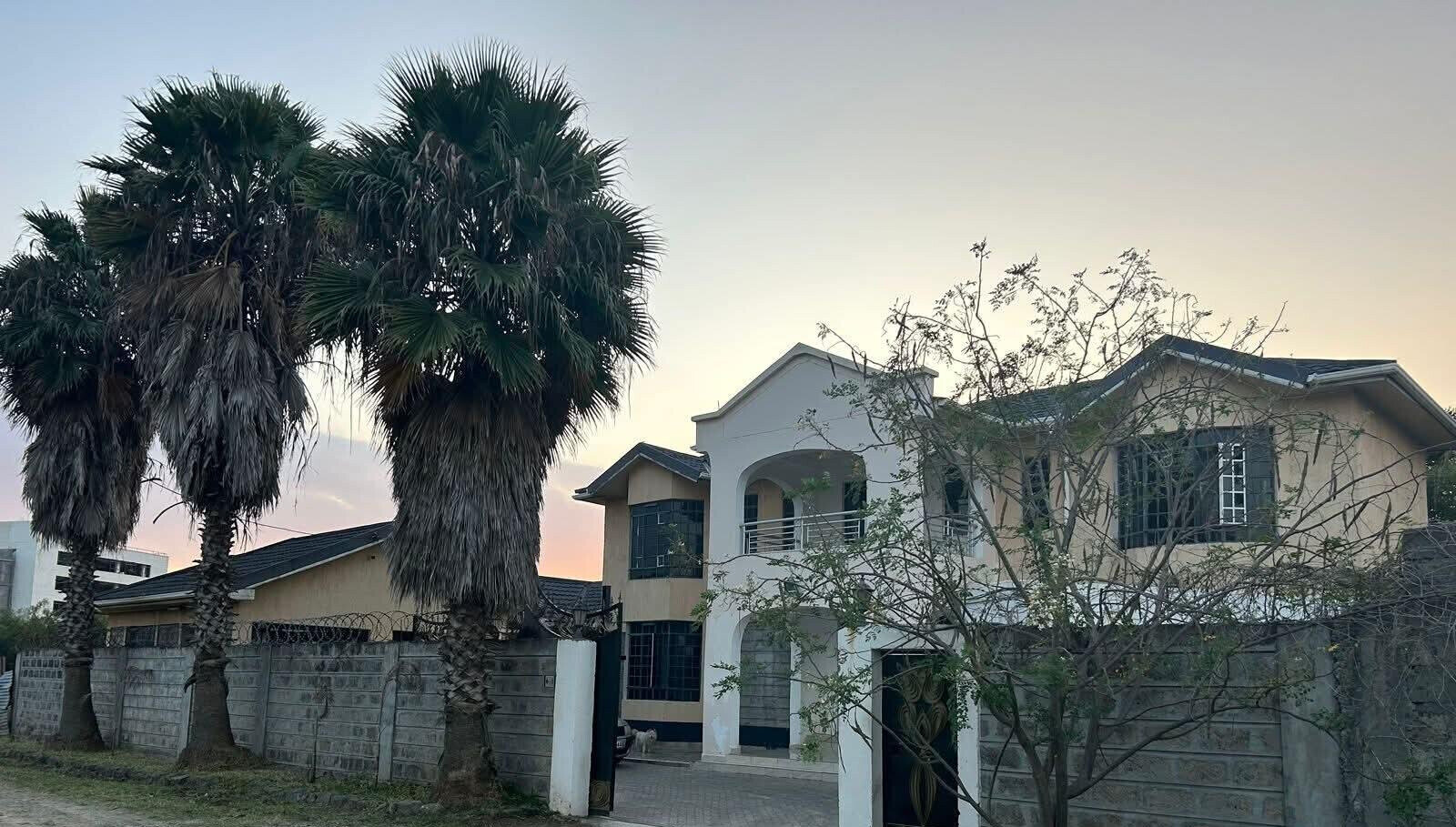5-Bed Mansion with Guest Wing & Gym – Katani Syokimau