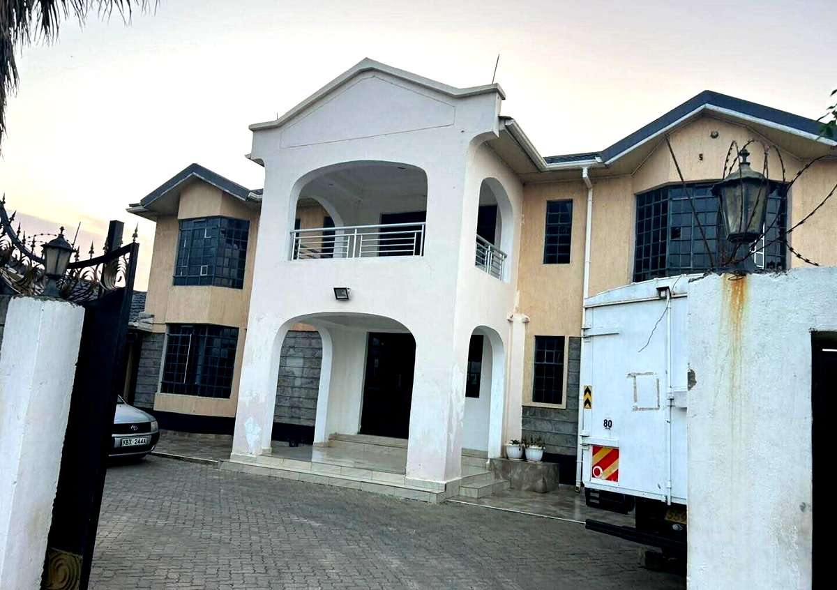 5-Bed Mansion with Guest Wing & Gym – Katani Syokimau