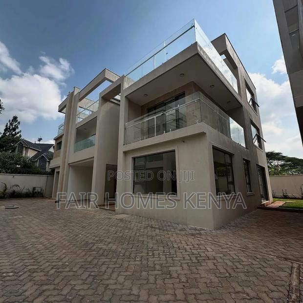 6bdrm Townhouse/Terrace in Convent Drive, Lavington for sale