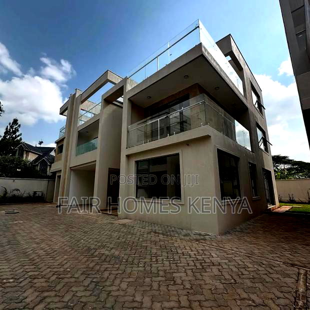 6bdrm Townhouse/Terrace in Convent Drive, Lavington for sale