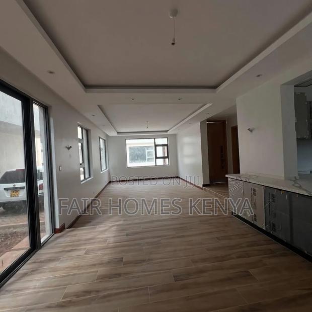 6bdrm Townhouse/Terrace in Convent Drive, Lavington for sale