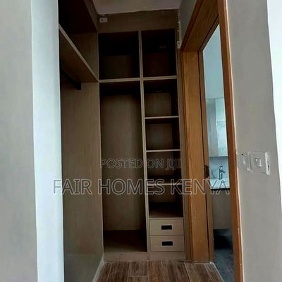 6bdrm Townhouse/Terrace in Convent Drive, Lavington for sale - Image 13