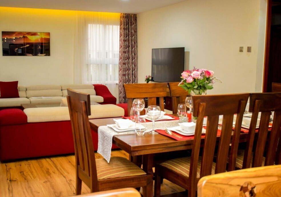 4BR Townhouse with Office & Garden - Runda
