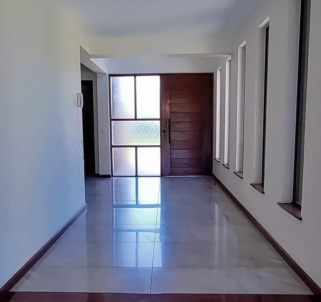 4-Ensuite Villa with Pool & Gym Access in Gated Karen Estate
